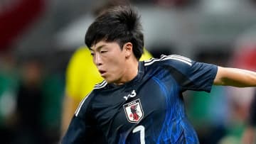 予定日より早く陣痛も…「お産は本当に穏やかで、もう1度あの時間に戻りたいと思うくらい幸せな時間」28歳日本代表MFの妻が第二子出産