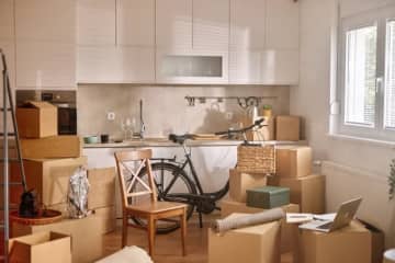 母の遺品が14億円に…！屋根裏に眠っていたのは→「捨てられていたかも」「奇跡としか」