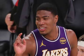 「八村塁が誰からも好かれる理由」　試合後、落胆する元同僚に…さりげない行動に称賛相次ぐ