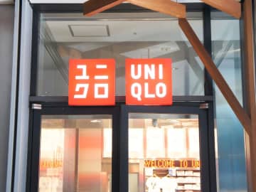 「サッと持てるバッグが欲しい！」→【ユニクロ】で見つけた！「優秀ショルダー」