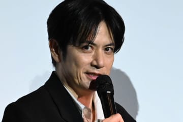 元光GENJI・佐藤アツヒロ、大御所芸人の役に「普段から大御所感がないので」と自虐で会場沸かす