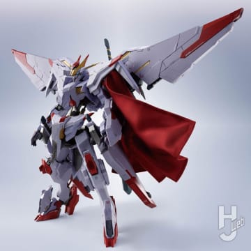 「鉄血のオルフェンズ」バクラザン家の「ガンダム・マルコシアス」がMETAL ROBOT魂で発売！ポージングを演出する、赤い眼光エフェクトやマントに注目