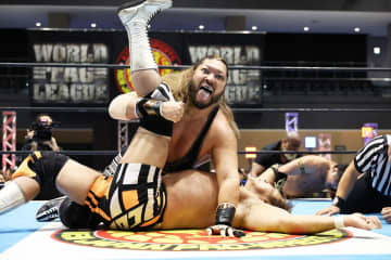 【新日本・ＷＴＬ】EVIL＆ファレが３勝目「東郷が来ると思ったか？来ねえんだよ、コノヤロー！」