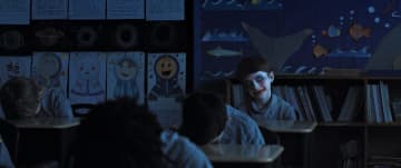 「この面白さ、沼ってしまう」「この怖さ、もう笑うしかない」絶賛の声続々！“ネタバレ厳禁”『WEAPONS/ウェポンズ』ファイナル予告