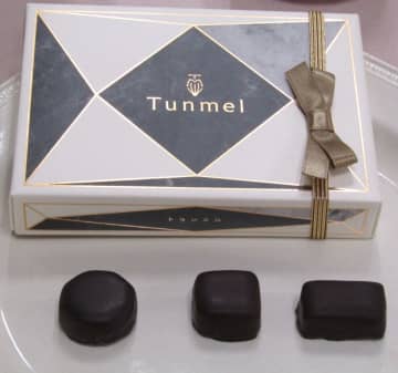 カカオ80％以上でも苦味がなく口どけが良い　江崎グリコ、とろける宝石イメージのチョコブランドに磨き　ボンボンショコラ登場