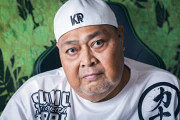 小錦「ウチの奥さん（小錦千絵さん）が僕に腎臓を提供してくれることになって……」昨年末に受けた移植手術が無事成功、現役力士たちに贈る言葉と溢れ出る“相撲愛”