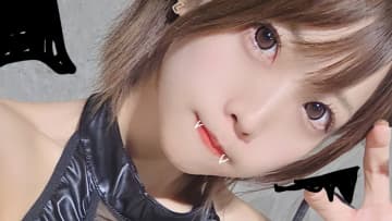 ニャロメニア、下半身キワどすぎ小悪魔