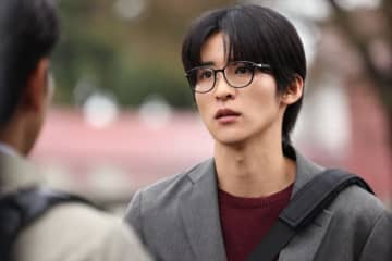 『ザ・ロイヤルファミリー』第8話 “耕一”目黒蓮と“展之”中川大志の出会い　チームロイヤルには亀裂が生じる