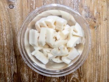 「れんこんと一番合うの鶏肉だったわ」「ワンパンでできるの嬉しい！」鶏肉とれんこんの甘辛炒め