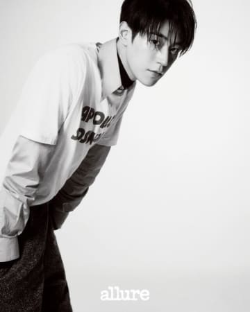 俳優パク・ソハム、グラビアで多彩な魅力を披露「濁流の撮影現場は一生忘れられない」