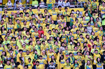 ならば自力で昇格だ　サポーター闘志キープ　J1復帰持ち越し　ジェフ千葉