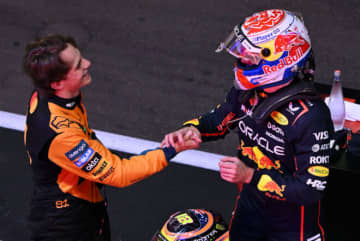 “二重苦”を抱えたフェルスタッペン、マクラーレン勢との点差は拡大「3番グリッドから諦めずに戦っていく」