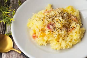 カップスープの素がたった4分で「本格リゾット」に変身　疲れた日に助かる時短レシピ