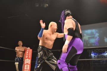 【HERO】加藤茂郎＆千葉智紹がガッツ石島＆マスクドミステリーに薄氷の勝利でWBCタッグ王座V2！怒りのミステリーはシングルT1回戦で加藤との対戦を要求