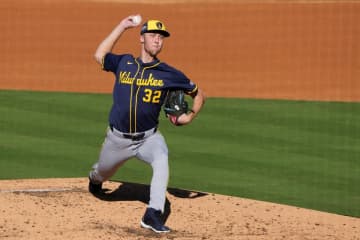 【ＭＬＢ】ドジャースどうする？　最速１６８キロの怪物新人にトレード浮上　延長交渉進展せず