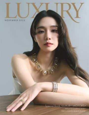 パク・ギュヨン、一瞬も目を離せない美しさ！優雅に魅せるビジュアルを披露