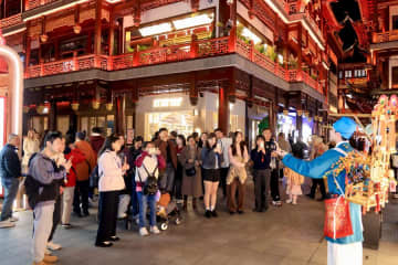 中国非製造業PMI、11月は49.5に低下