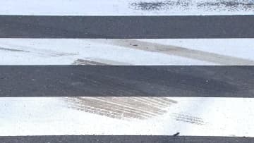 追突事故起こしたバイクが対向車と衝突…バイクを運転していた19歳男性が死亡　川崎市