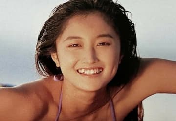 「おばさんくさい」「やばっ」50代元人気アイドル、辛口な娘たちからの言葉に悩み「全てバカにする」