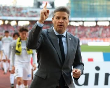 柏リカルド監督がハット達成の細谷を称賛「素晴らしいパフォーマンス」。６試合ぶりの先発起用、なぜ？