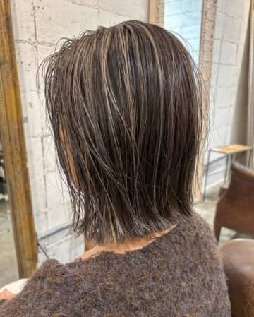 もっと早くすれば良かったーー！【40・50代】白髪も隠せる「最強こなれヘア」♡