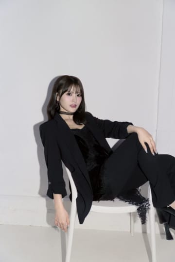 夜々、1stアルバム『0:00』リリース決定。来年の“夜々の日”に初ワンマン開催