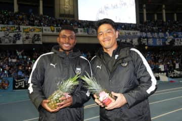 「日本という国がすごく好き」川崎Fを退団するチョン・ソンリョン＆ジェジエウ、Jリーグでのキャリア続行を希望