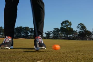 ロングパットは“ロフトを増やす”が正解！パットがうまくいくコツ