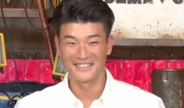 同級生の母親に一目惚れ「妖艶な雰囲気にやられました」33歳夫が明かす54歳妻の魅力