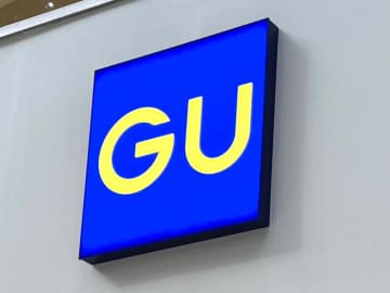 「マフラーいらず」「ゴワつきにくい」【GU】の「ウォームパデッドアウター」が超優秀♡