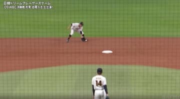 ウソでしょ！？ 鳥谷敬が「鉄人すぎる」 強烈ゴロに“華麗な動き”「ガチやんw」「現役感ヤバい」好フィールディング炸裂