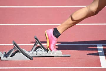 11歳少女が100mで驚異の「12秒16」　独走ぶりに海外衝撃「飛んでいるみたい」「スターの誕生」