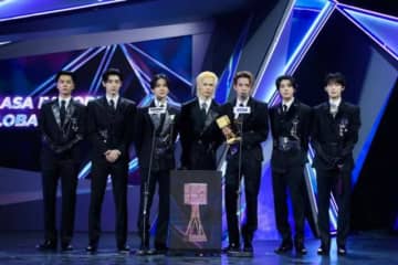 「ENHYPEN」＆ROSE (BLACKPINK)「2025 MAMA AWARDS」で大賞…「IVE」は3冠王