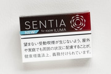 IQOS、赤い果実の強冷メンソール「センティア アイシー レッド」