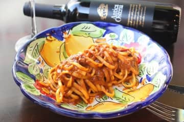 京都のイタリアン「ダニエルズ」、本場の味をおうちで！全6種の新パスタソースを発売