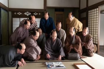 森下佳子「写楽複数人説は、最初から決めていました」脚本家が明かす制作秘話【大河ドラマ「べらぼう〜蔦重栄華乃夢噺〜」インタビュー】