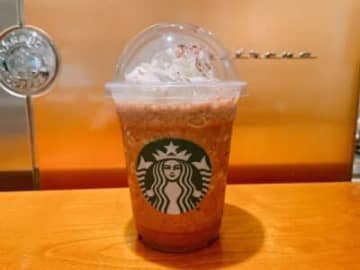 【スタバ名品】大人のご褒美フラペ「ダークモカチップ」を120％楽しむカスタム術