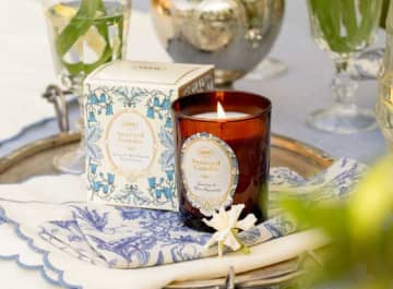 SABONの新キャンドルコレクション、幻想的な香りで空間を彩る