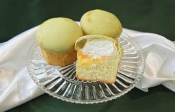 【11年ぶりの復活】再販希望殺到の「富良野メロンクリーム」がベーカリーのアンテンドゥにて12月1日より限定販売　～創業40周年を記念した感謝の復刻～