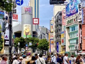 Z世代は節約しながらも趣味やご褒美には積極消費、デロイト トーマツ調査