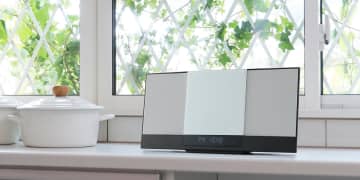 AUREX、CD/Bluetooth/ラジオ/USB等に対応する薄型ミニコンポ「AX-WSS60」