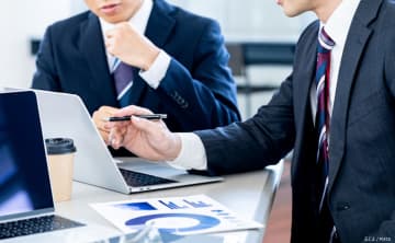 「フォロー」と「監視」の違い　取り返しのつかないミスを防ぐ3つのポイント