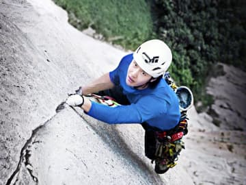 ワン・イーボー、ここ数年仕事をしすぎたと話す