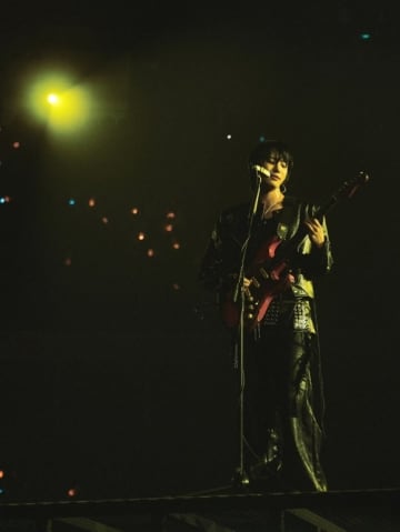 チョ・スンヨン、除隊後初の単独コンサートが大盛況！360度ステージでファン魅了