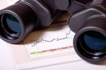 相場展望12月1日号　米国株: 米国景気の先行きは (1) クリスマス商戦 (2) 最高裁の判決が焦点　日本株: 日経平均は、「天井を意識」させる展開