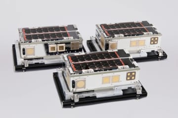 アークエッジ・スペース、超小型衛星を3機同時に打ち上げ–直近1年間で9機が運用開始