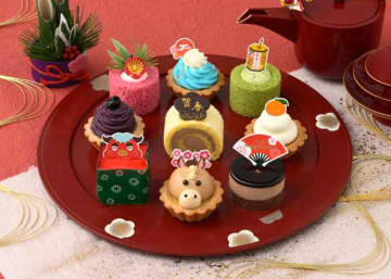 銀座コージーコーナーのおせちスイーツ2026版♡干支ケーキも勢ぞろい