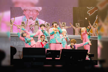 『カリスマガンボツアー』ライブレポート公開／TVアニメ化発表にカリスマ声優も凡人も大歓喜