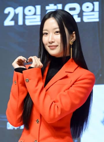 死者146人に…香港マンション火災の復旧のため、ムン・ガヨンが1000万ウォンを寄付「少しでも助けになれば」