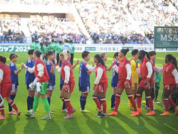 「自然も人も最高」来日中のカナダ女子代表選手たちが日本を満喫！「とても美しい」と感じた場所は？ 谷川の同僚DFは「モモコと抹茶を飲みに行きたい」